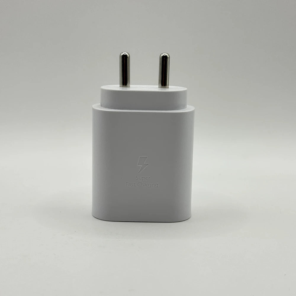 25W Super Fast Charging wall adapter front view