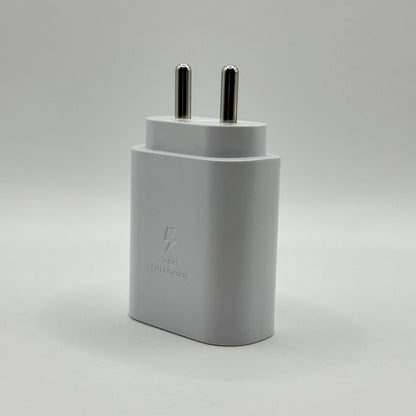 25W Super Fast Charging adapter side perspective view