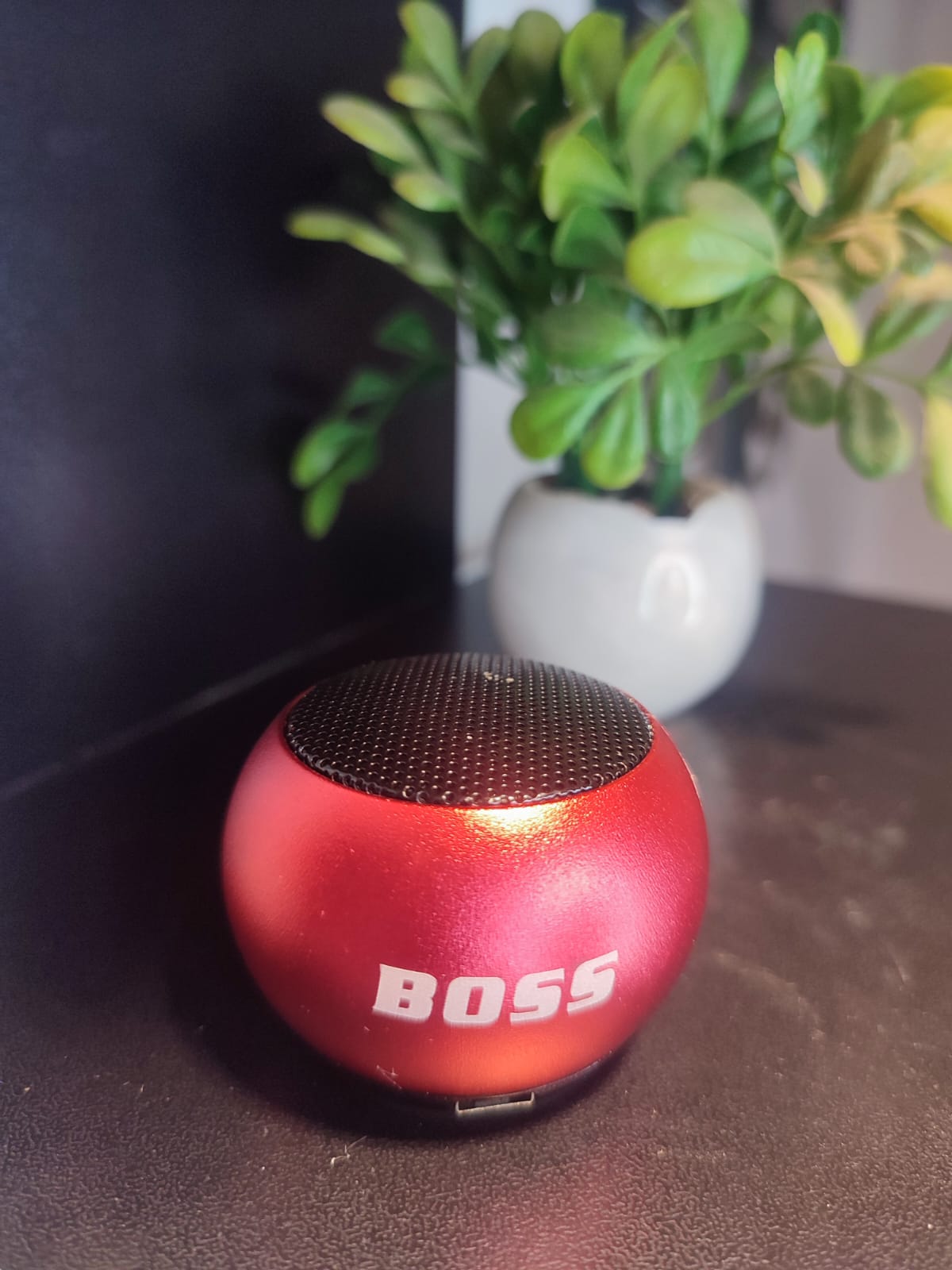 Boss M3 T Mini Portable Bluetooth Speaker
