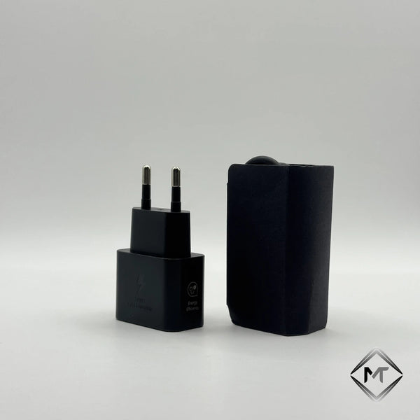 Black 25W PD fast charging adapter next to packaged Type-C cable
