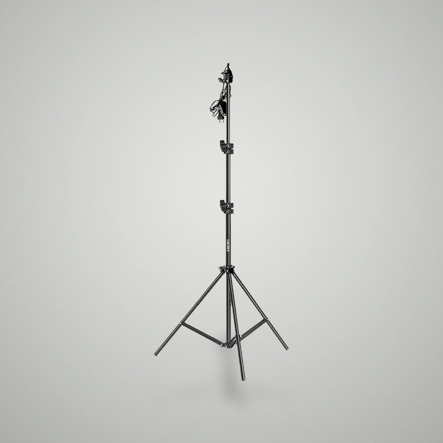 Full setup view of BLUK'S 50x70cm rectangular umbrella softbox with front white diffuser mounted on black metallic studio light stand