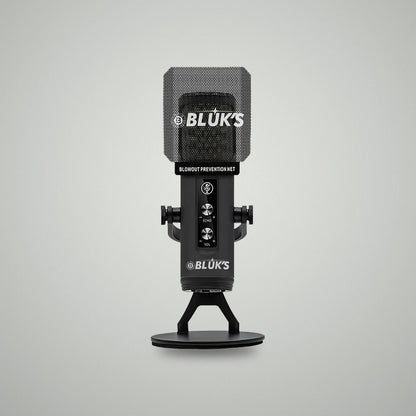 Frontal view of BLUK'S BX-120 Pro desktop lava mic assembly with logo printed metal pop filter and adjustable stand