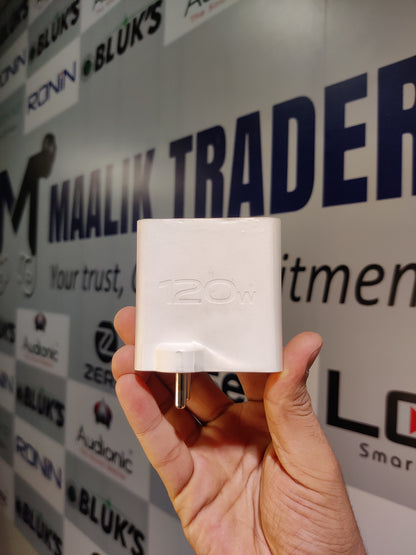 Vivo 120W FlashCharge USB adapter