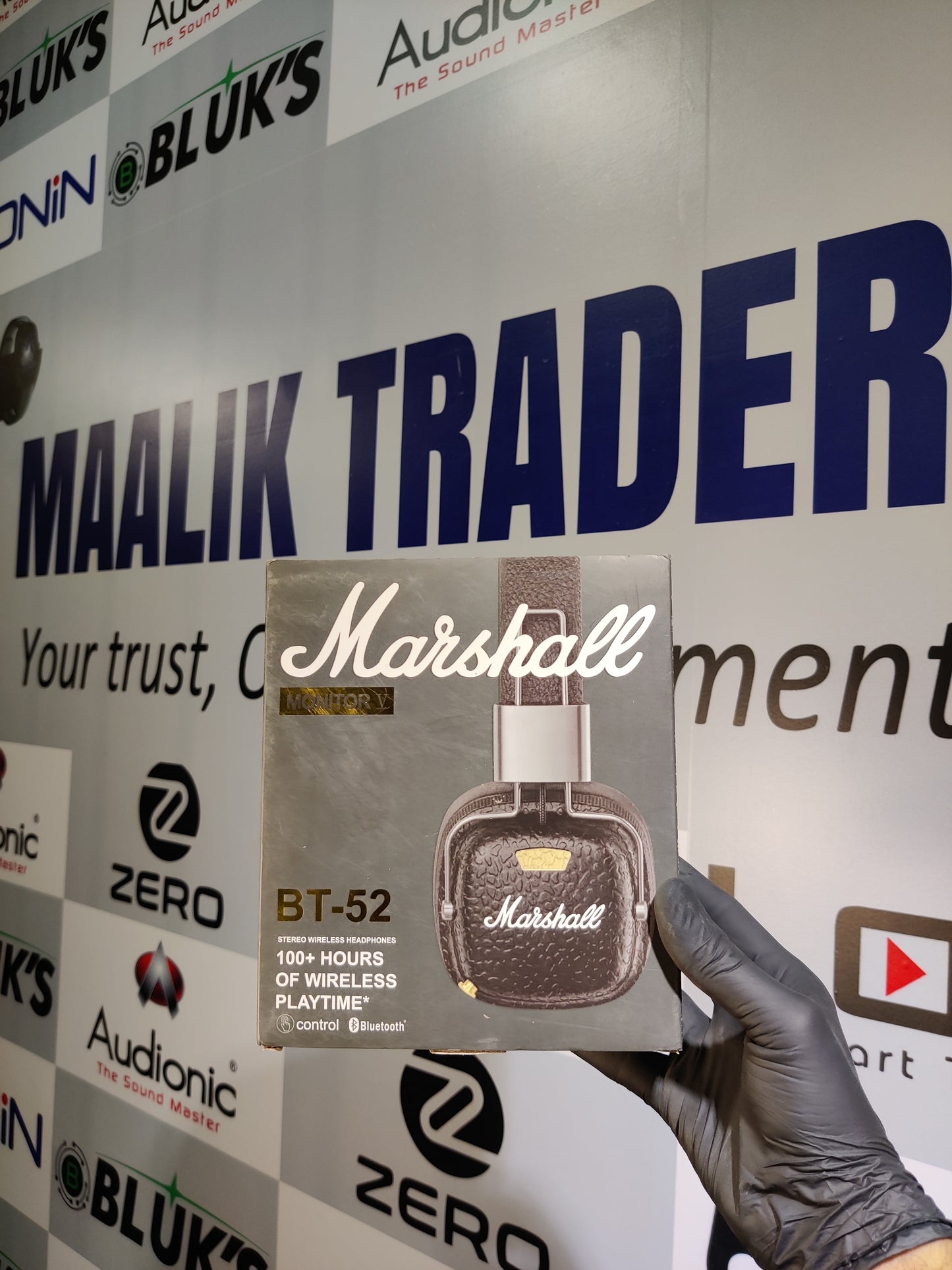 Marshall BT-52 Bluetooth Headphones