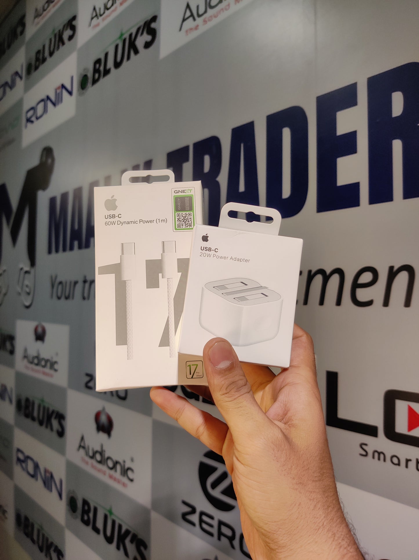 iPhone 3Pin Complete Charger