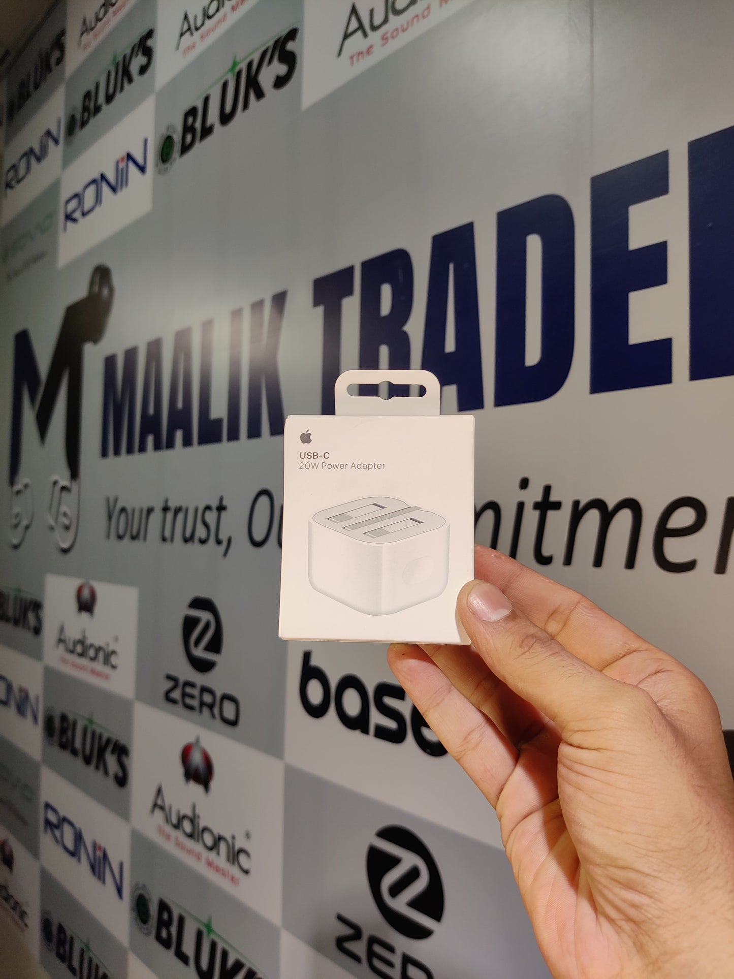 iPhone 3Pin Complete Charger