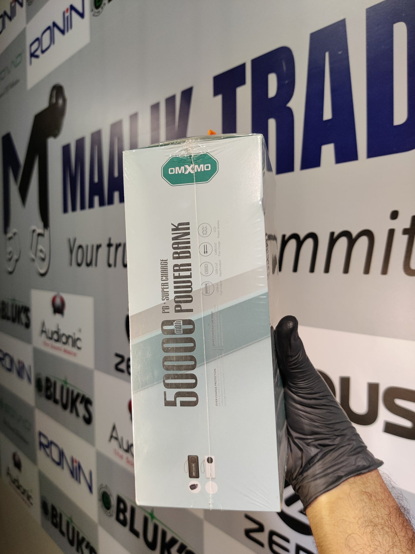 Omxmo OX-PD13 Power Bank – 50000mAh