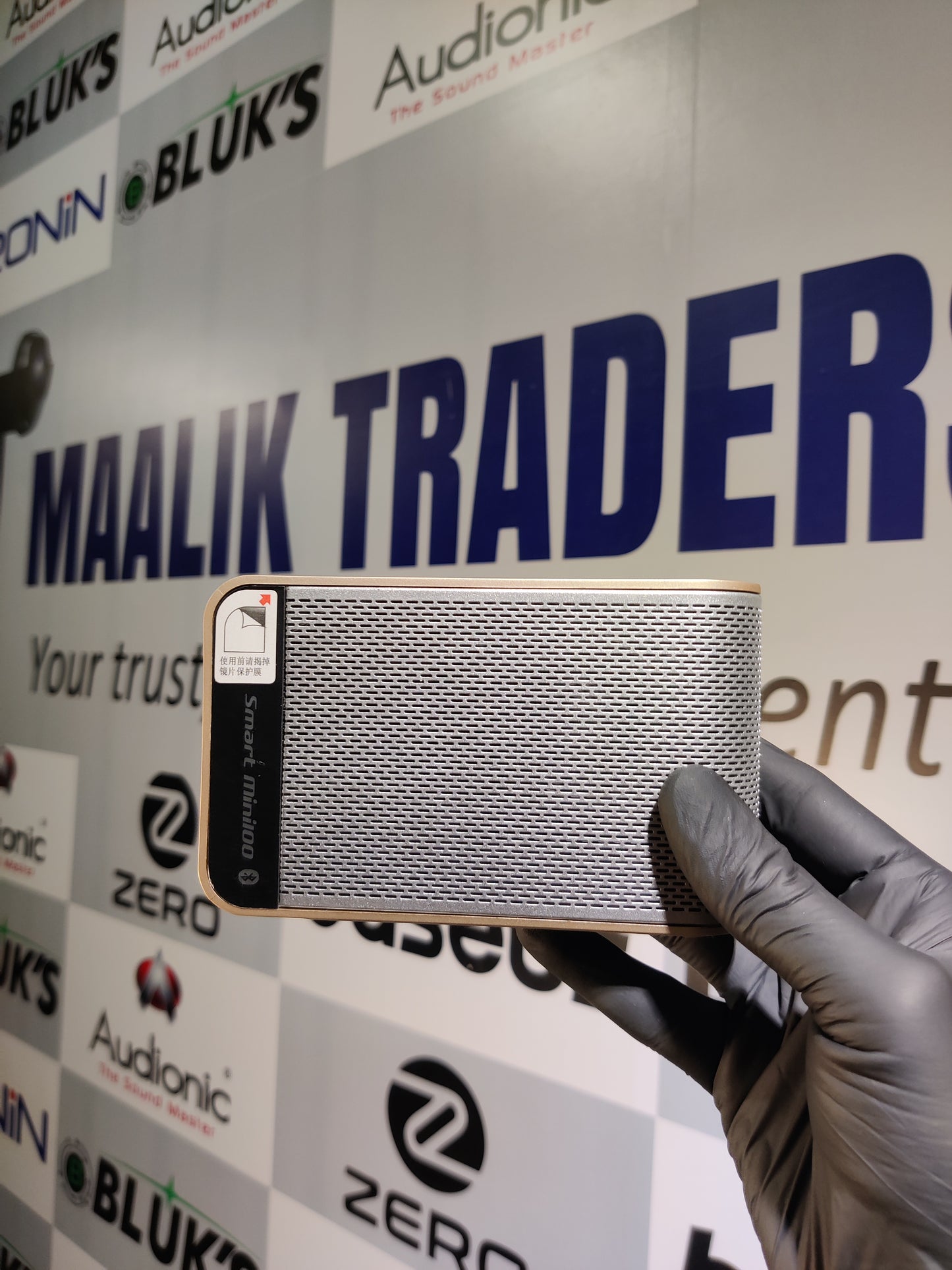 Neus Smart Mini 100 Portable Bluetooth Speaker