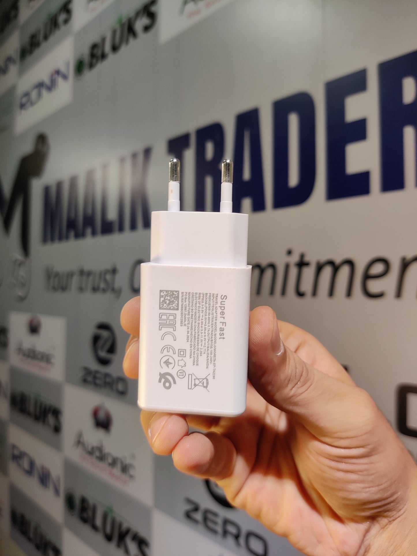 Bolt 3.0A Fast Charging USB Adapter