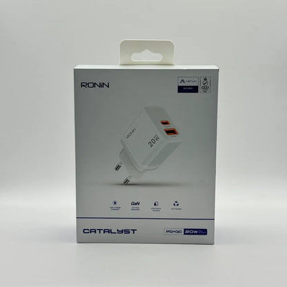 Front packaging box view of Ronin R-6025 Catalyst 20W GaN fast charger with PD and QC support