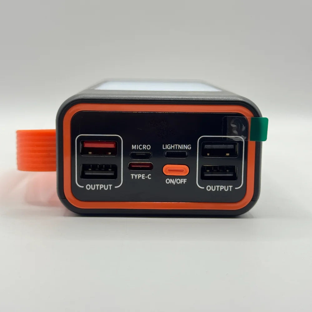 Close-up of top port array on SOVO SPB-677 power bank showing red fast charging USB port and multi input connectors